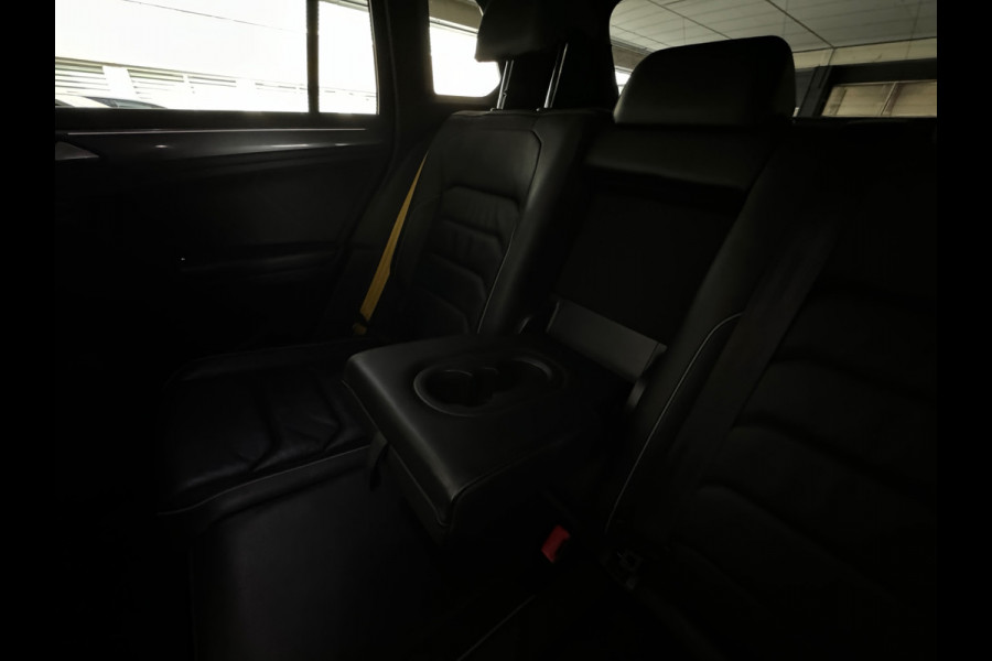 Volkswagen Tiguan 1.5 TSI ACT Highline R Line Pano|Memory|BTW