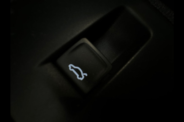 Volkswagen Tiguan 1.5 TSI ACT Highline R Line Pano|Memory|BTW