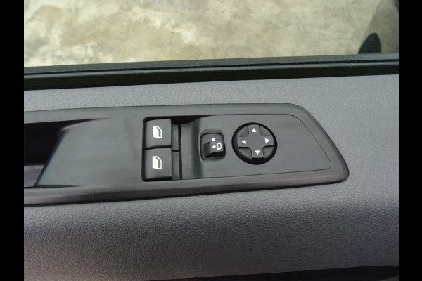 Peugeot e-Expert Long Premium 75 kWh * NETTE STAAT * 3 ZITS * CARPLAY !!