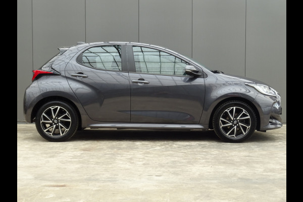 Toyota Yaris 1.5 VVT-i Business Plus * CARPLAY * DEALER ONDERH. !!