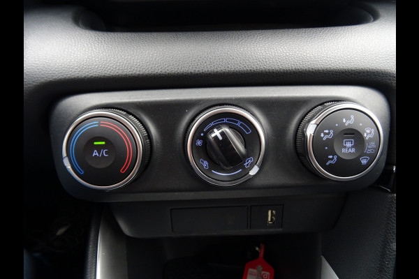 Toyota Yaris 1.5 VVT-i Business Plus * CARPLAY * DEALER ONDERH. !!