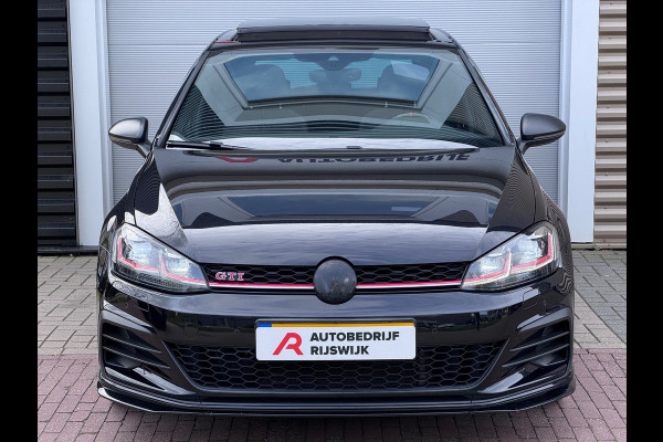 Volkswagen Golf 2.0 TSI GTI TCR Pano/Dynaudio/Keyless
