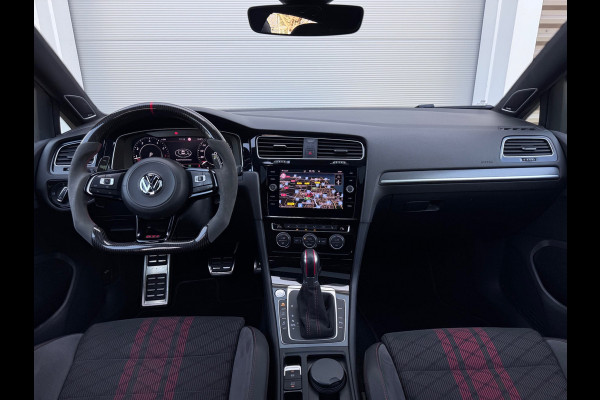 Volkswagen Golf 2.0 TSI GTI TCR Pano/Dynaudio/Keyless