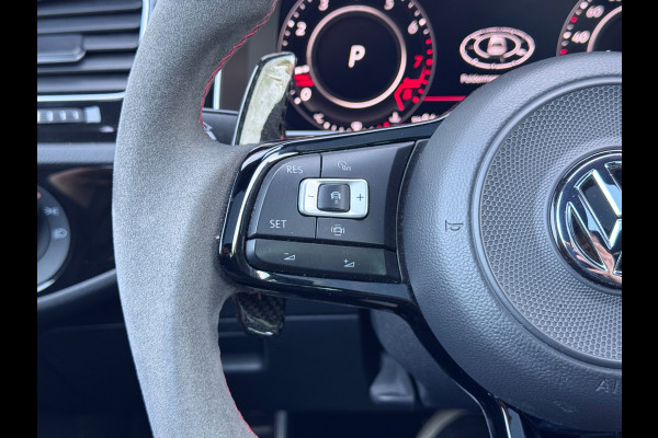 Volkswagen Golf 2.0 TSI GTI TCR Pano/Dynaudio/Keyless