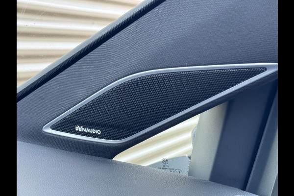 Volkswagen Golf 2.0 TSI GTI TCR Pano/Dynaudio/Keyless