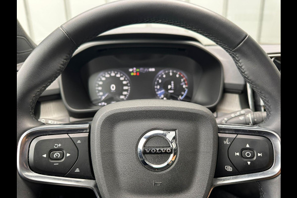 Volvo XC40 1.5 T5 Recharge R-Design | Full Options | Pano | Leder | H&K | Adaptive CC | Stoelverwarming V+A | Lage km-stand! |