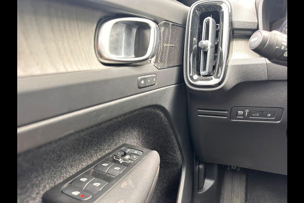 Volvo XC40 1.5 T5 Recharge R-Design | Full Options | Pano | Leder | H&K | Adaptive CC | Stoelverwarming V+A | Lage km-stand! |