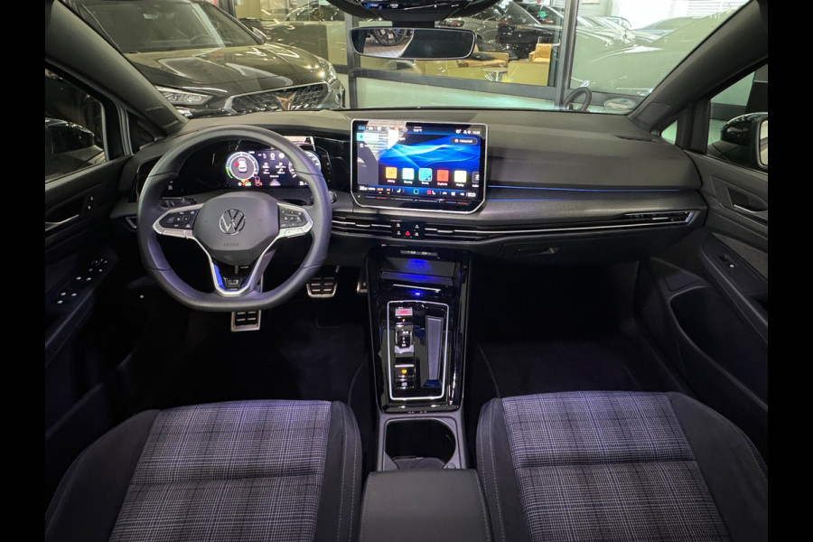 Volkswagen Golf 1.5 eHybrid GTE Pano|360Camera|Dodeh|HuD|ACC
