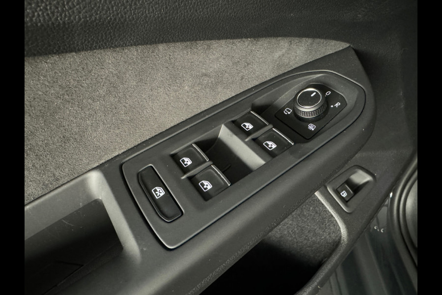 Volkswagen Golf 1.5 eHybrid GTE Pano|360Camera|Dodeh|HuD|ACC