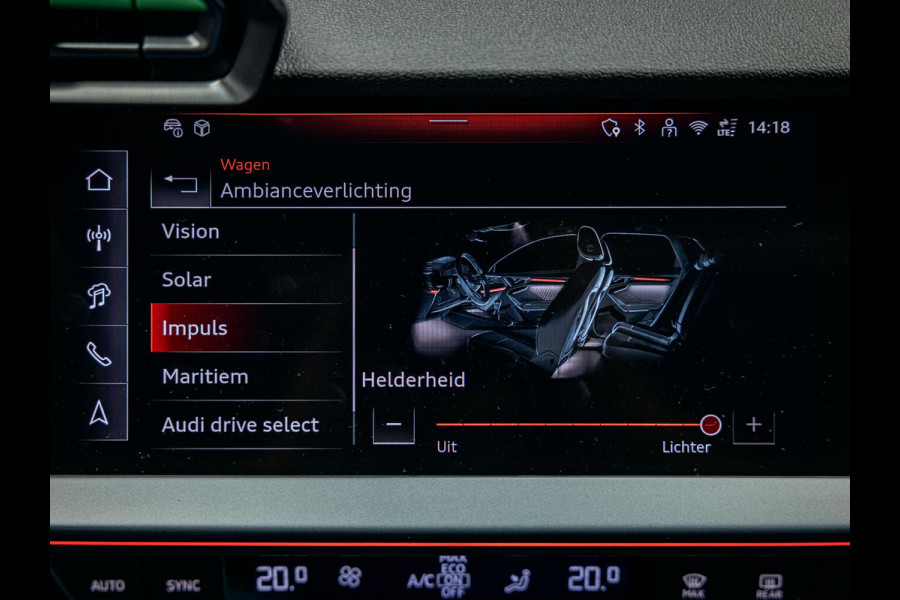 Audi RS3 Sportback 2.5 TFSI quattro | HULK edition | Carbon | Kuipstoelen | Sonos | Stoelverwarming |