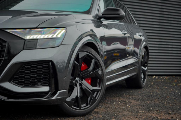 Audi RSQ8 4.0 TFSI Q8 quattro / NL Auto / Pano / Keramisch / Performance / Stoelklima