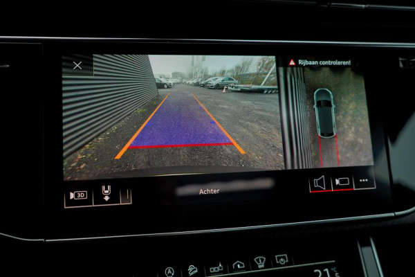 Audi RSQ8 4.0 TFSI Q8 quattro / NL Auto / Pano / Keramisch / Performance / Stoelklima