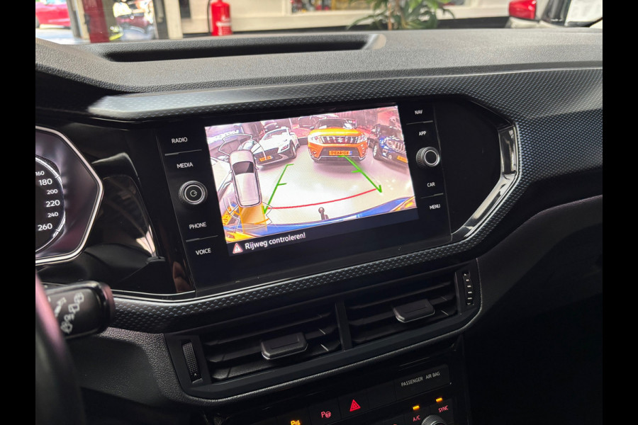 Volkswagen T-Cross 1.0 TSI Style / Carplay / stoelverwarming