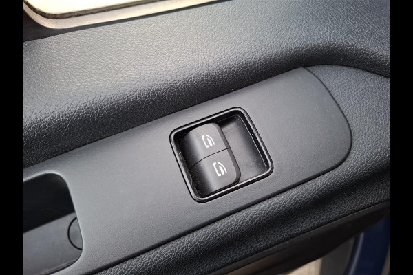 Mercedes-Benz Sprinter 311 2.2 CDI L2H2 / AIRCO / CAMERA / 3 ZITS / DEALER ONDERHOUDEN / NAVI