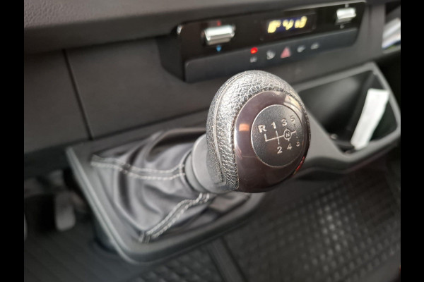 Mercedes-Benz Sprinter 311 2.2 CDI L2H2 / AIRCO / CAMERA / 3 ZITS / DEALER ONDERHOUDEN / NAVI