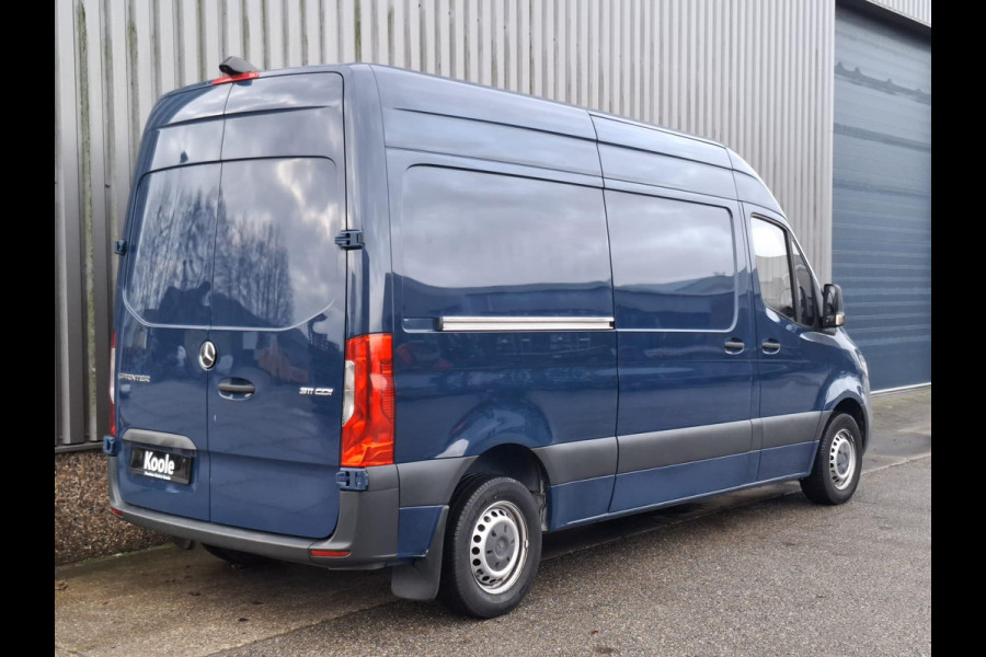 Mercedes-Benz Sprinter 311 2.2 CDI L2H1 Functional / AIRCO / CAMERA / 3 ZITS / DEALER ONDERHOUDEN / NAVI