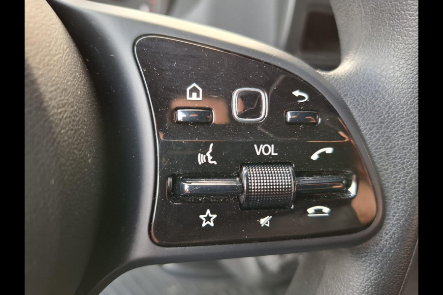 Mercedes-Benz Sprinter 311 2.2 CDI L2H1 Functional / AIRCO / CAMERA / 3 ZITS / DEALER ONDERHOUDEN / NAVI