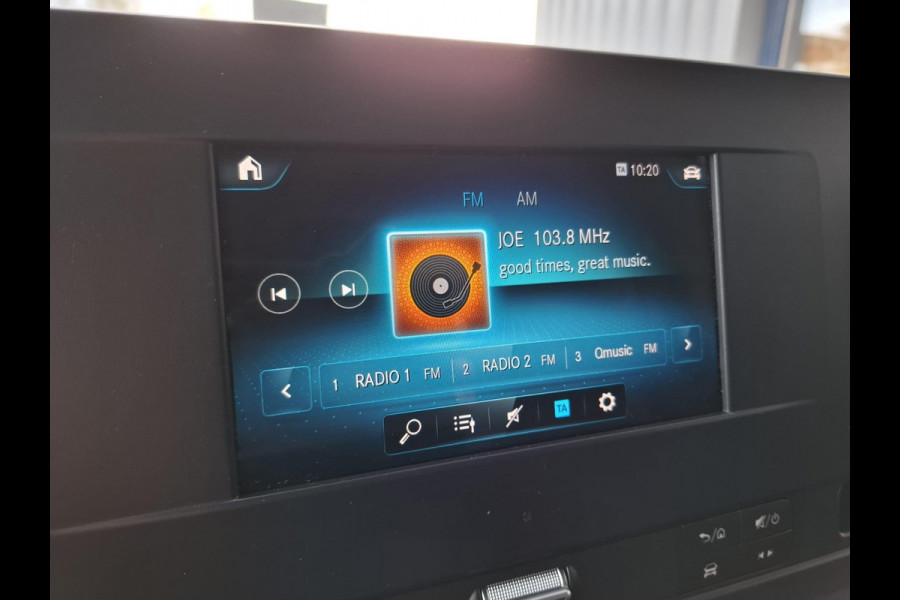 Mercedes-Benz Sprinter 311 2.2 CDI L2H1 Functional / AIRCO / CAMERA / 3 ZITS / DEALER ONDERHOUDEN / NAVI