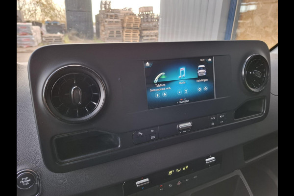 Mercedes-Benz Sprinter 311 2.2 CDI L2H1 Functional / AIRCO / CAMERA / 3 ZITS / DEALER ONDERHOUDEN / NAVI