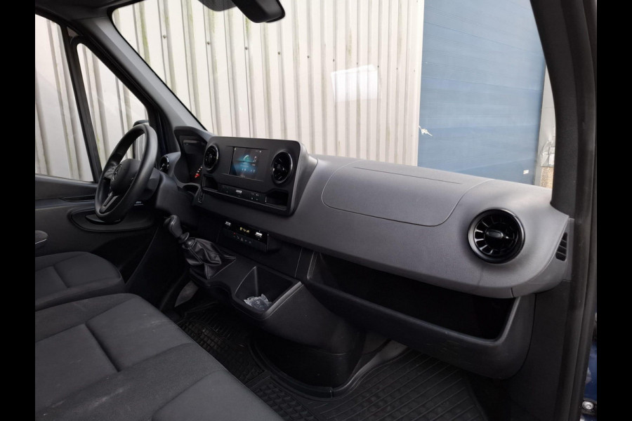 Mercedes-Benz Sprinter 311 2.2 CDI L2H1 Functional / AIRCO / CAMERA / 3 ZITS / DEALER ONDERHOUDEN / NAVI