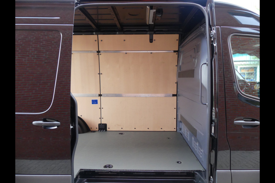 Mercedes-Benz Sprinter 317 CDI L2H2 Led/Camera/PDC/Side bars