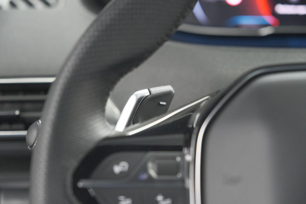 Peugeot 5008 PureTech 130 EAT8 GT | Camera | Dodehoekdetectie | Apdaptieve Cruise Control | Apple Carplay