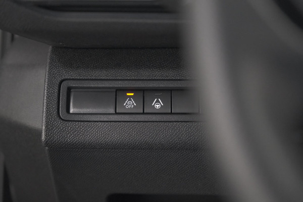 Peugeot 5008 PureTech 130 EAT8 GT | Camera | Dodehoekdetectie | Apdaptieve Cruise Control | Apple Carplay