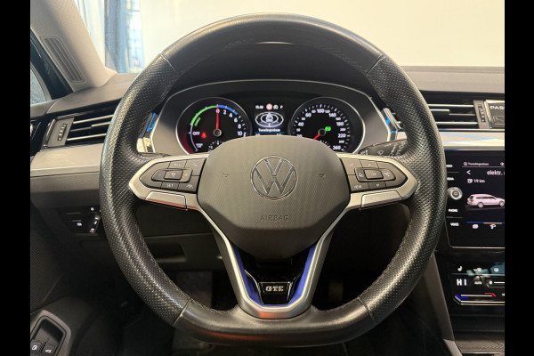 Volkswagen Passat Variant 1.4 TSI PHEV GTE Business ACC Massage Camera Stoelverwarming