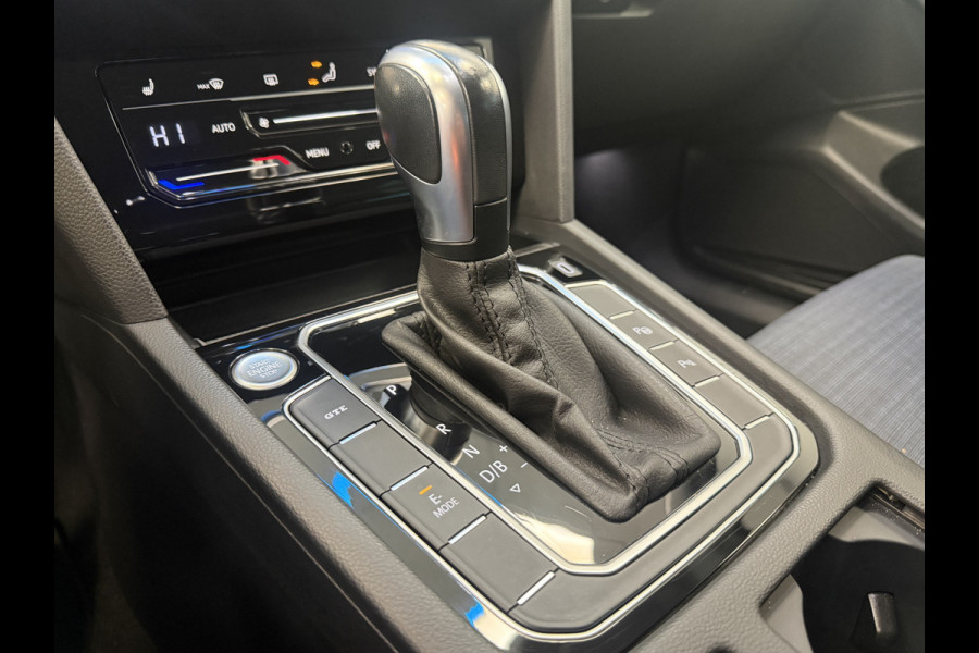 Volkswagen Passat Variant 1.4 TSI PHEV GTE Business ACC Massage Camera Stoelverwarming