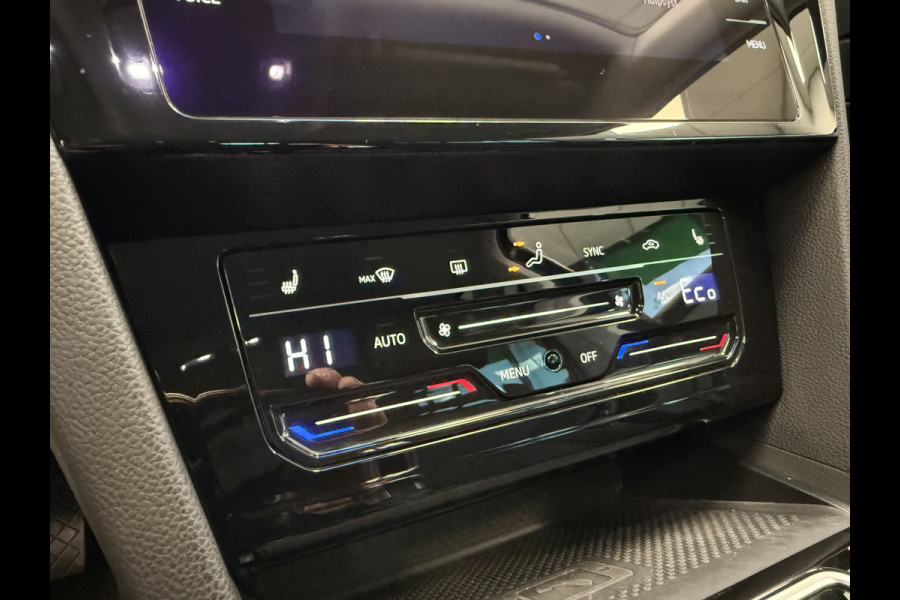 Volkswagen Passat Variant 1.4 TSI PHEV GTE Business ACC Massage Camera Stoelverwarming