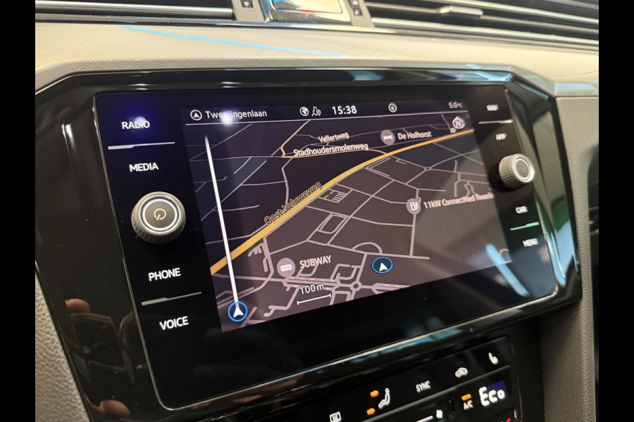 Volkswagen Passat Variant 1.4 TSI PHEV GTE Business ACC Massage Camera Stoelverwarming