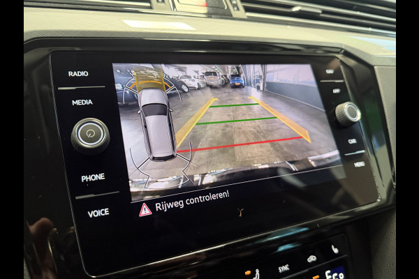 Volkswagen Passat Variant 1.4 TSI PHEV GTE Business ACC Massage Camera Stoelverwarming