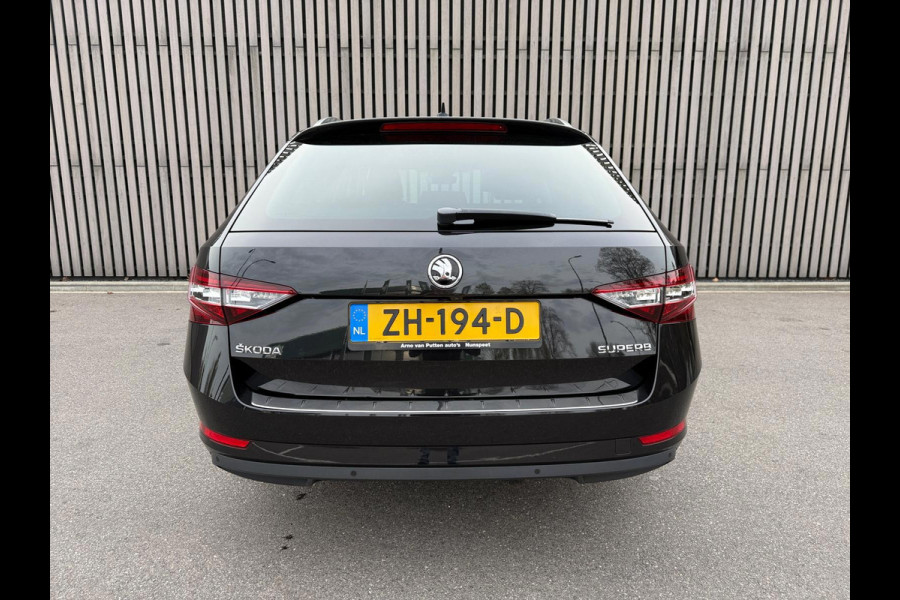 Škoda Superb Combi 1.4 TSI Automaat /Panodak /Camera / Led/ Cruise