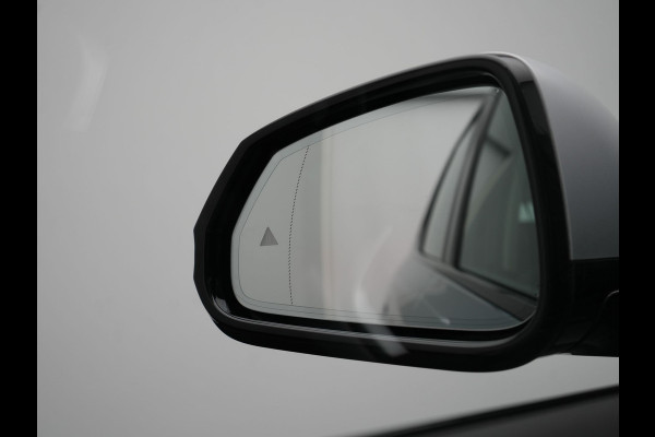 BMW iX1 xDrive30 Launch Edition 313pk Dealer O.H | Panodak | Adaptive Cruise | 360 Camera | Lederen Comfortzetels Massage & Memory | Head Up | Harman Kardon | Keyless |