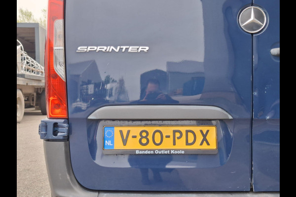 Mercedes-Benz Sprinter 311 2.2 CDI L2H2 AIRCO / CAMERA / 3 ZITS / DEALER ONDERHOUDEN / NAVI
