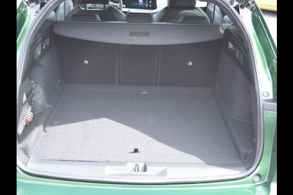 Opel Astra Electric 58 kWh Ultimate SCHUIF- KANTELDAK | CAMERA MET SENSOREN | E.C.C. | WINTERPAKKET |