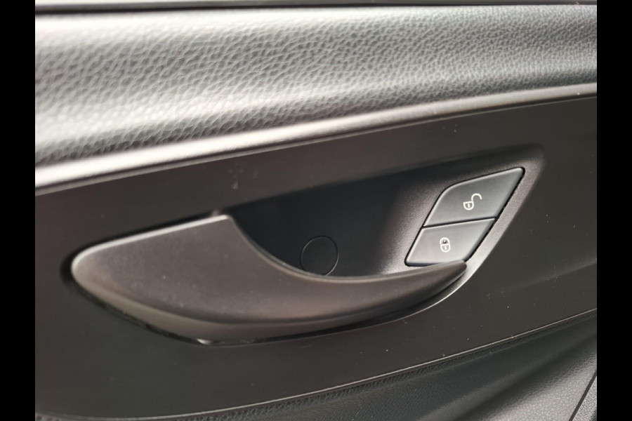 Mercedes-Benz Sprinter 311 2.2 CDI L2H1 / AIRCO / CAMERA / 3 ZITS / DEALER ONDERHOUDEN / NAVI