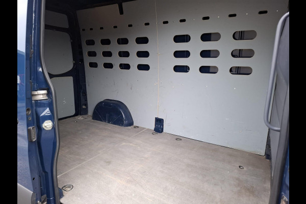 Mercedes-Benz Sprinter 311 2.2 CDI L2H1 / AIRCO / CAMERA / 3 ZITS / DEALER ONDERHOUDEN / NAVI