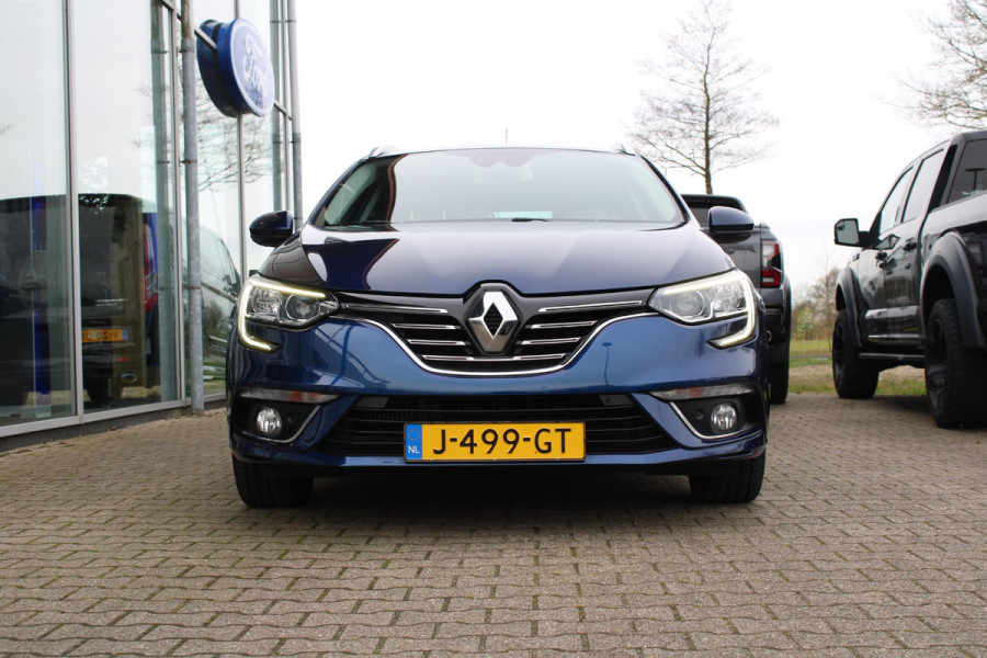 Renault Mégane Estate 1.3 TCe Bose | Trekhaak 1700KG | Cruise Control | BLIS | Navigatie | Camera | Climate Control | Lichtmetalen Velgen |