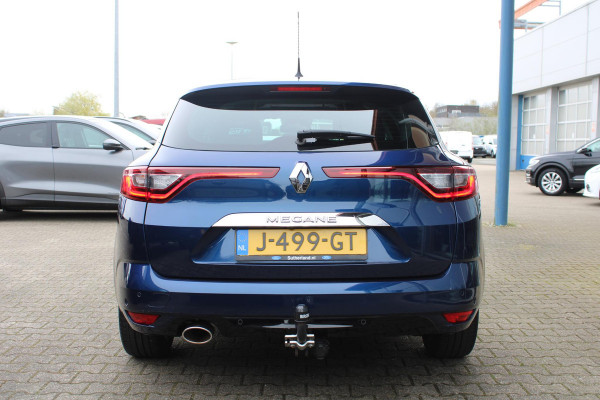 Renault Mégane Estate 1.3 TCe Bose | Trekhaak 1700KG | Cruise Control | BLIS | Navigatie | Camera | Climate Control | Lichtmetalen Velgen |