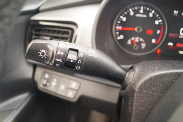 Kia Stonic 1.0 T-GDi MHEV DynamicLine Pack -NAVI-ECC-CAM-