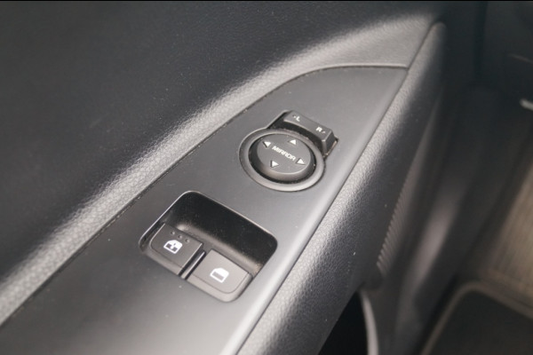 Kia Stonic 1.0 T-GDi MHEV DynamicLine Pack -NAVI-ECC-CAM-