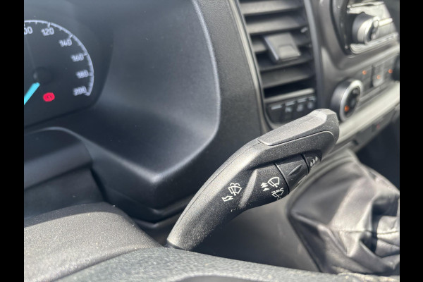 Ford Transit Custom 280 2.0 TDCI L1H1*3PERS.*A/C*CRUISE*NAVI*HAAK*