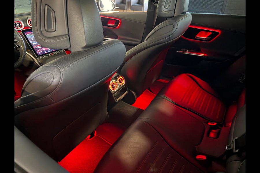 Mercedes-Benz C-Klasse 180 AMG Night pakket Panorama Carbon Sfeerverl.