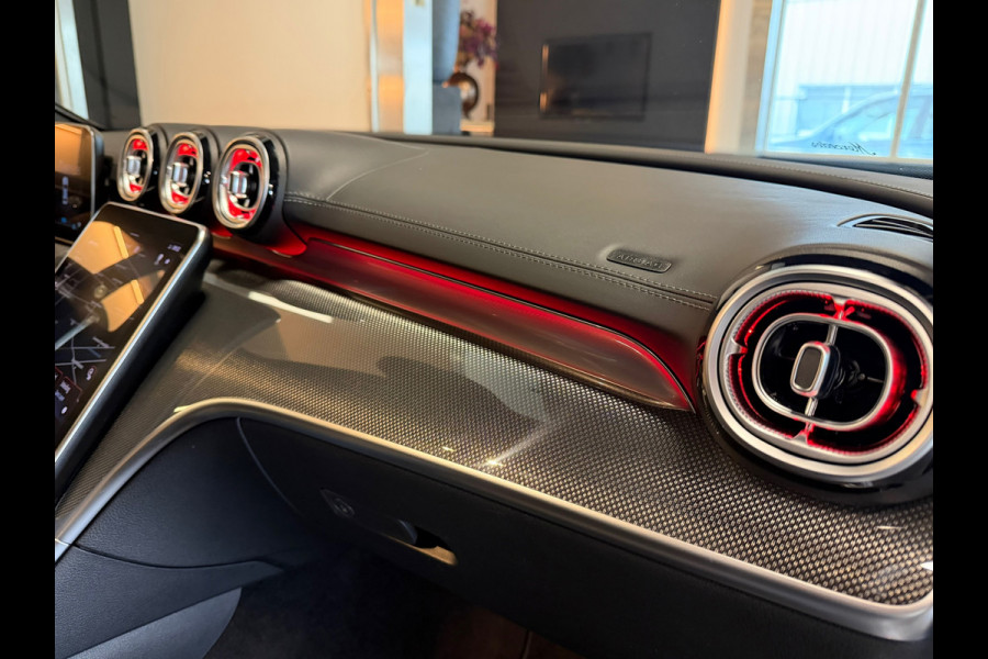 Mercedes-Benz C-Klasse 180 AMG Night pakket Panorama Carbon Sfeerverl.