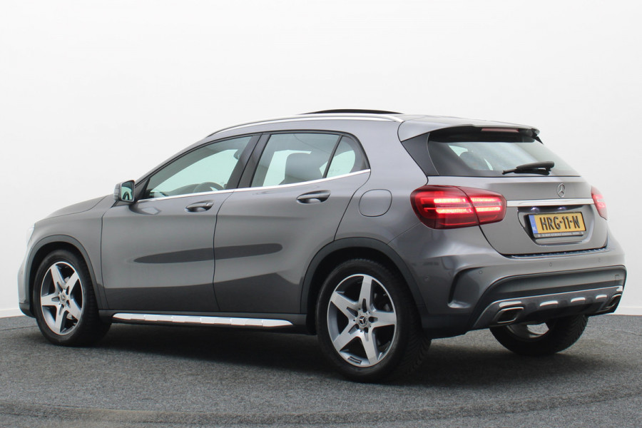 Mercedes-Benz GLA 200 Premium Plus AMG Panoramadak, Navigatie, Stoelverwarming, Cruise, 18"