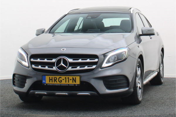 Mercedes-Benz GLA 200 Premium Plus AMG Panoramadak, Navigatie, Stoelverwarming, Cruise, 18"