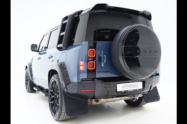 Land Rover Defender 110 2.0 P400e 110 Urban WideTrack Look | Panoramadak | Explorer Pack | Sidesteps | Lightbar | Trekhaak | Meridian | Carplay