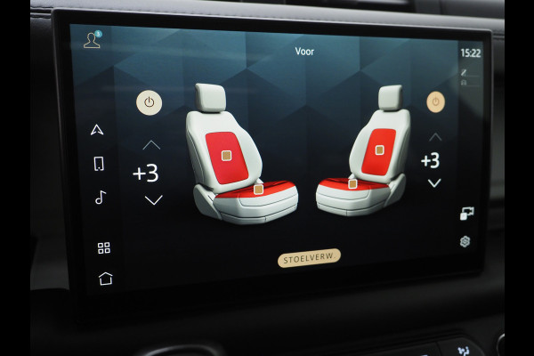 Land Rover Defender 110 2.0 P400e 110 Urban WideTrack Look | Panoramadak | Explorer Pack | Sidesteps | Lightbar | Trekhaak | Meridian | Carplay