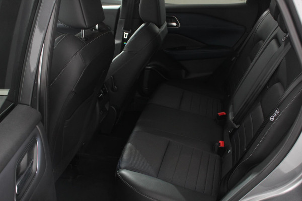 Nissan QASHQAI 1.3 MHEV DIG-T 158pk Xtronic Tekna | Navigatie | Apple Carplay/Android Auto | Parkeersensoren | 360 camera | Adaptive cruise control | Head-up Display | Blind Spot Assist | Elektrische achterklep | Elektrische bestuurderstoel | Stoel-en stuurverwarming | Ledverlichting | Climate Control